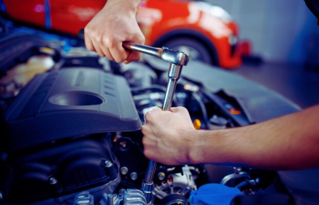 Why Lubricant Oil Is Critical for Your Vehicle’s Health